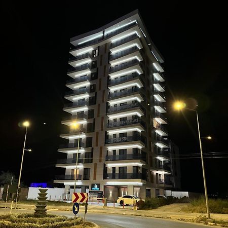 Shiba Studio Mamaia Bagian luar foto